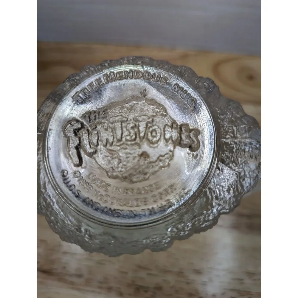The Flintstone's Movie x‎ Mcdonalds Made in France Treemendous Mug 1993 glass 4